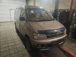 Toyota Lite Ace Noah. CR50, 3CT ����