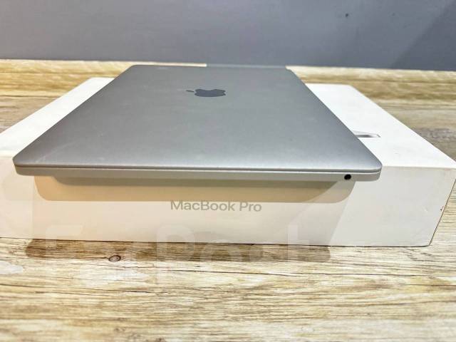 Apple MacBook Pro. 14.1", 2,3����, ��� 8 ��, ���� 128���, WiFi: 1, Bluetooth: 1, ����������� �� 9��. ����
