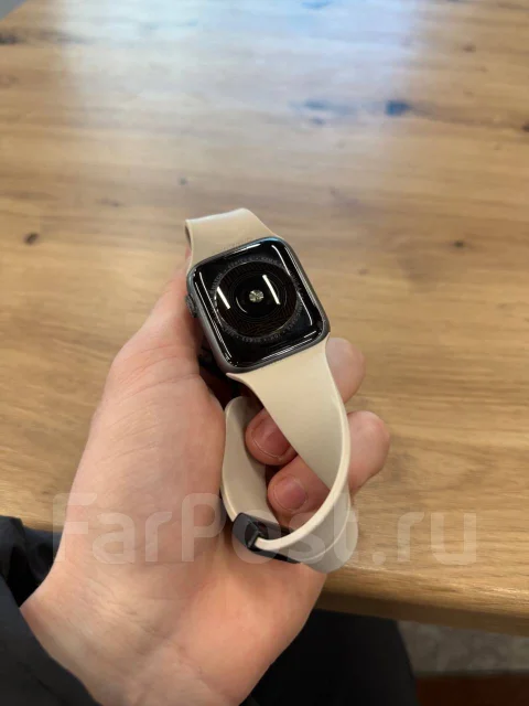 Apple Watch Series 5 Nike+. NFC ����