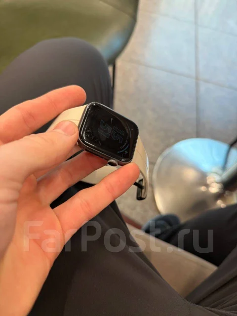 Apple Watch Series 5 Nike+. NFC ����