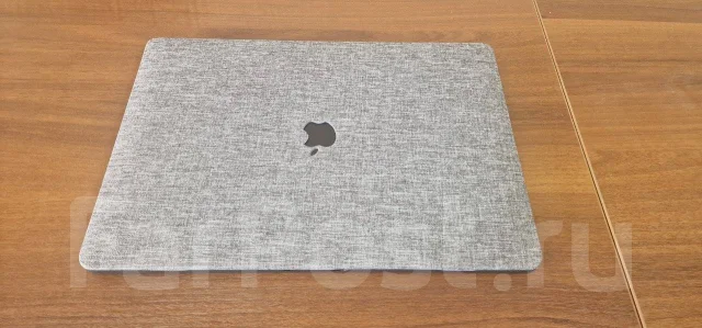 Apple MacBook Pro 15 2018 MR942. 15.4", 2,6����, ��� 16 ��, ���� 512���, WiFi: 1, Bluetooth: 1 ����