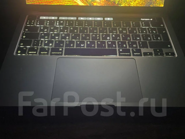 Apple MacBook Pro 13 2020 Late. 13", ��� 16 ��, ���� 512���, WiFi: 1, Bluetooth: 1, ����������� �� 10��. ����