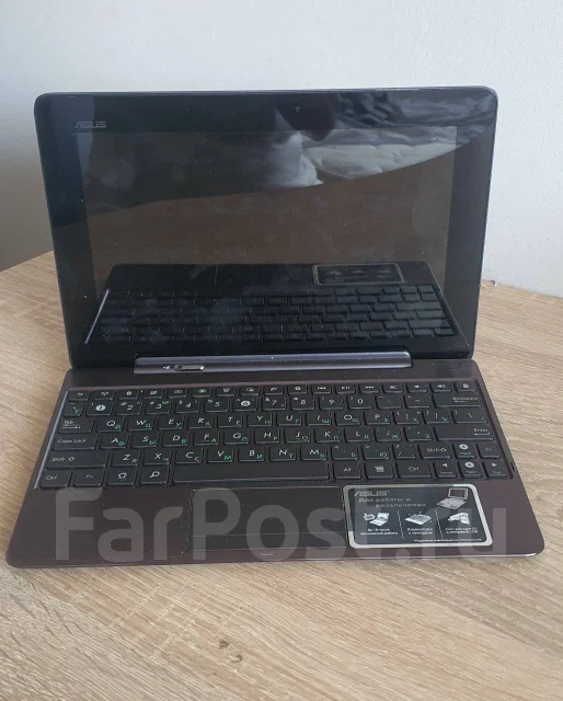 Asus Eee Pad Transformer. 10.1 ������, ������ 32 �� ����