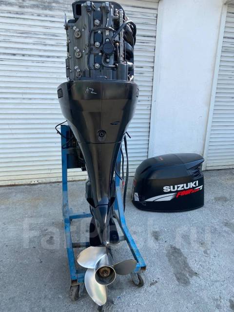 Suzuki. 175��.�., 4-�������, ���� X (635 ��), 2012 ��� ����