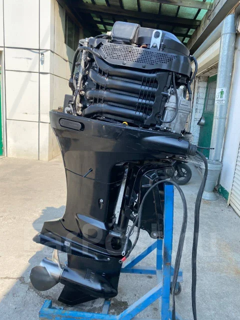 Suzuki. 175��.�., 4-�������, ���� X (635 ��), 2012 ��� ����
