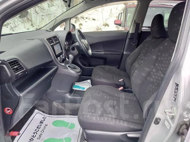 Toyota Ractis. ��������, 4wd, 1.5 (103��.�.), ������, 33 000����. ��, �/�. ��� ����� �� ������������ ����