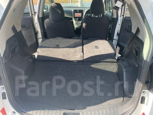 Toyota Ractis. ��������, ��������, 1.3 (99��.�.), ������, 31 000����. ��, �/�. ��� ����� �� ������������ ����