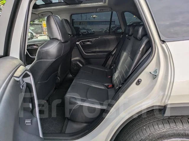 Toyota RAV4. ��������, 4wd, 2.0 (171��.�.), ������, 30 000����. ��, �/�. ��� ����� �� ������������ ����