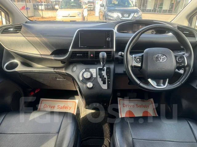 Toyota Sienta. ��������, ��������, 1.5 (109��.�.), ������, 23 000����. ��, �/�. ��� ����� �� ������������ ����