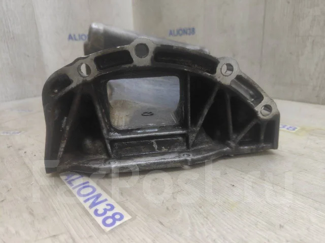 ������ ��������� 2SZFE Toyota 12101-23052 ����