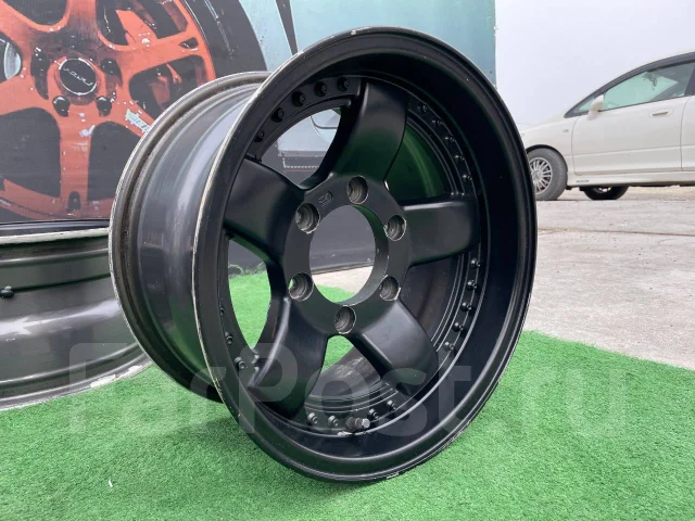 Berg. 8.0x15", 6x139.7, ET0, �� 110,1���. ����