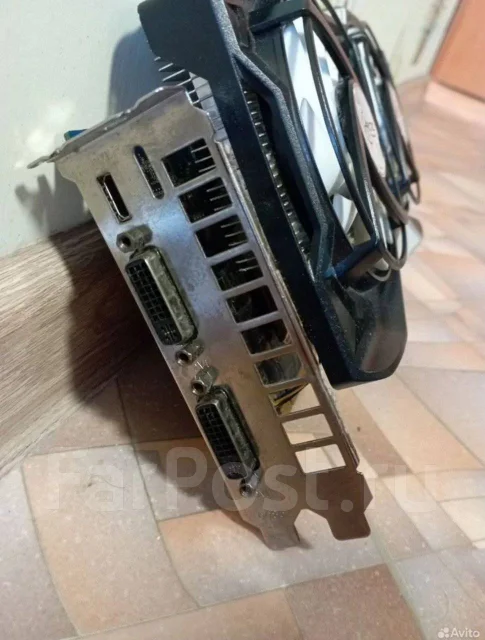 GeForce GTX 460 ����