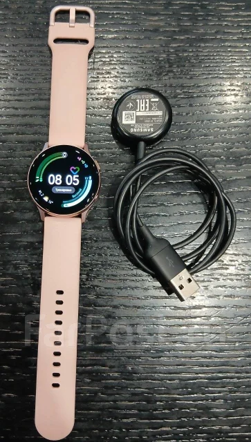 Samsung Galaxy Watch Active2. GPS, NFC, IP68 ����