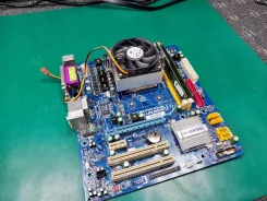 Socket AM2 ����
