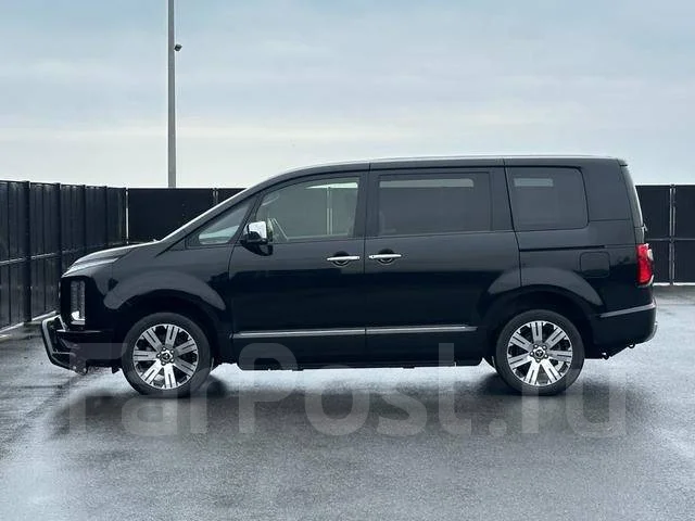Mitsubishi Delica D:5. �������, 4wd, 2.3 (145��.�.), ������, 11 000����. ��, �/�. ��� ����� �� ������������ ����