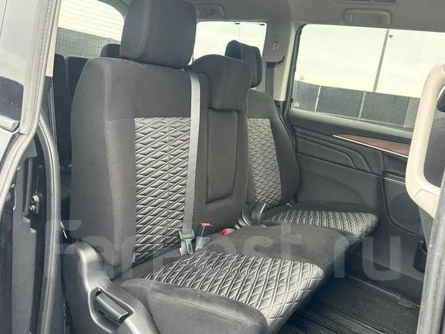 Mitsubishi Delica D:5. �������, 4wd, 2.3 (145��.�.), ������, 11 000����. ��, �/�. ��� ����� �� ������������ ����