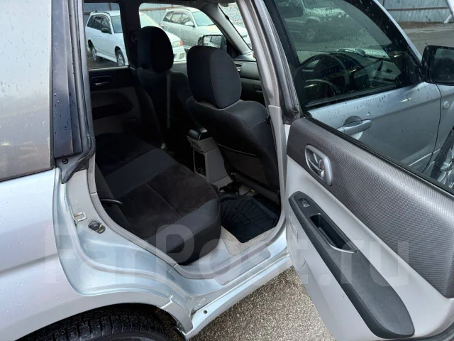 Subaru Forester. �������, 4wd, 2.0 (220��.�.), ������, 174����. �� ����