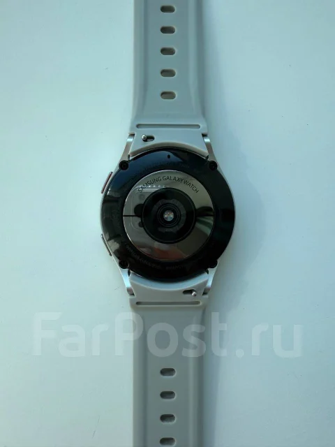 Samsung Galaxy Watch4 ����