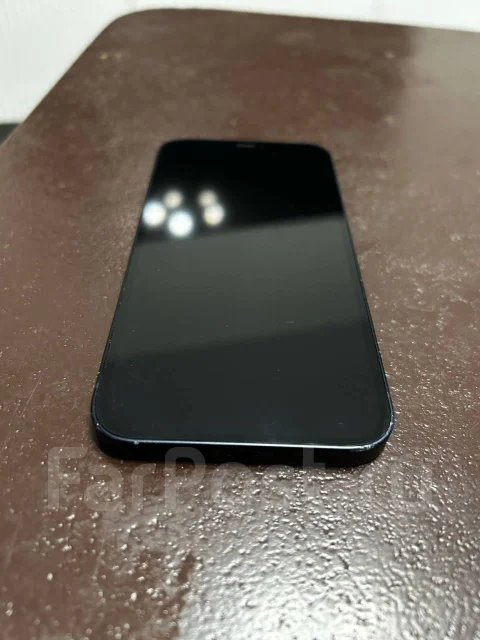 Apple iPhone 12. �/�, 128 ��, �����, 4G LTE, NFC ����