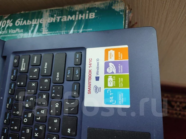 Prestigio SmartBook 141C. 14", WiFi: 1, Bluetooth: 1 ����