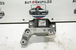 ������� Nissan Note (E11) 2006-2013 11210ED50C ����