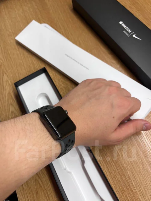 Apple Watch Series 3 Nike+ ����