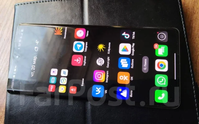 Realme GT6. �/�, 256 ��, �������, 3G, 4G LTE, 5G, Dual-SIM, ����������, NFC ����
