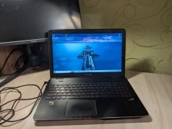 Asus ROG. 15.6", 3,6����, ��� 8 ��, ���� 1 000���, WiFi: 1, Bluetooth: 1, ����������� �� 1��. ����