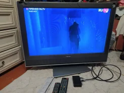 Toshiba. LCD (��) ����
