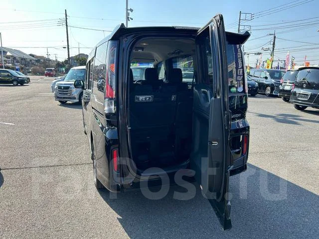 Honda Stepwgn. ��������, ��������, 1.5 (150��.�.), ������, 18 000����. ��, �/�. ��� ����� �� ������������ ����