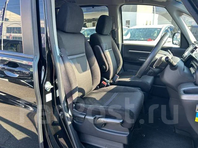 Honda Stepwgn. ��������, ��������, 1.5 (150��.�.), ������, 18 000����. ��, �/�. ��� ����� �� ������������ ����