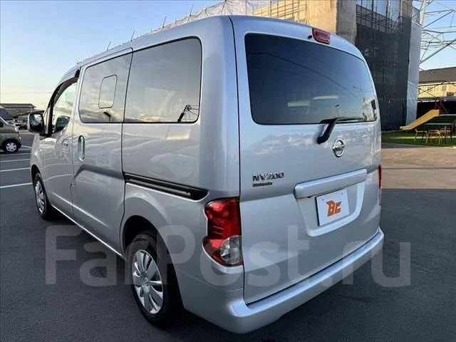 Nissan NV200. �������, ��������, 1.6 (109��.�.), ������, 35 000����. ��, �/�. ��� ����� �� ������������ ����