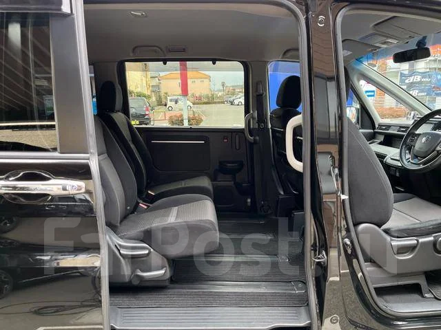 Honda Stepwgn. ��������, ��������, 1.5 (150��.�.), ������, 14 000����. ��, �/�. ��� ����� �� ������������ ����