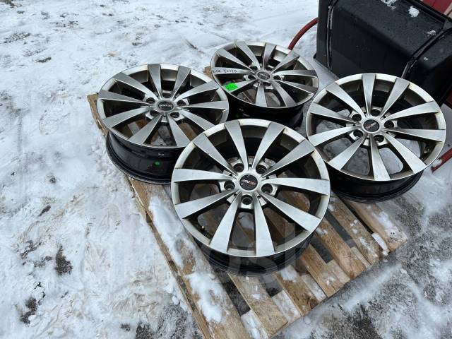 Motec. 7.0x17", 5x120, ET50,  72,6. 