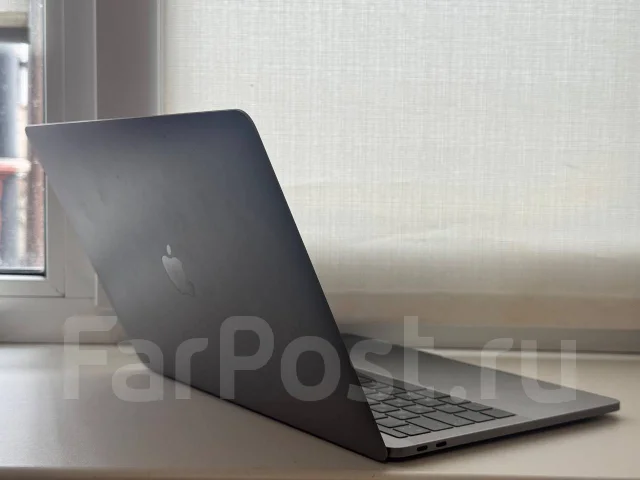 Apple MacBook Pro 13 2017 Mid. 13", ��� 8 ��, ���� 128���, WiFi: 1, Bluetooth: 1 ����
