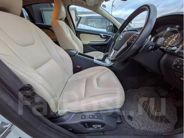 Volvo S60. �������, ��������, 1.5 (152��.�.), ������, 25 000����. ��, �/�. ��� ����� �� ������������ ����