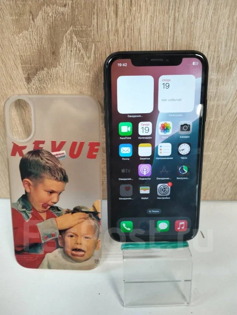 Apple iPhone Xr. �/�, 128 ��, 3G, 4G LTE, 5G ����