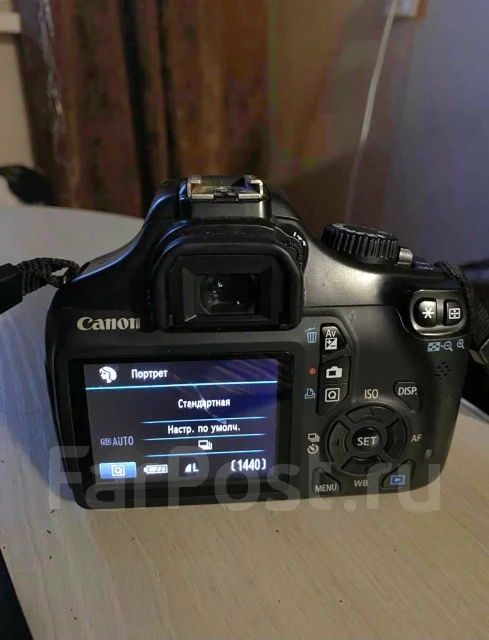 Canon EOS 1100D ����