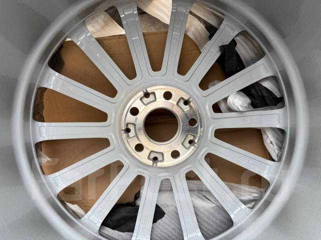 Mercedes. 11.0x21", 5x112, ET54,  66,6. 