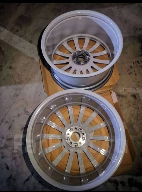 Mercedes. 11.0x21", 5x112, ET54,  66,6. 