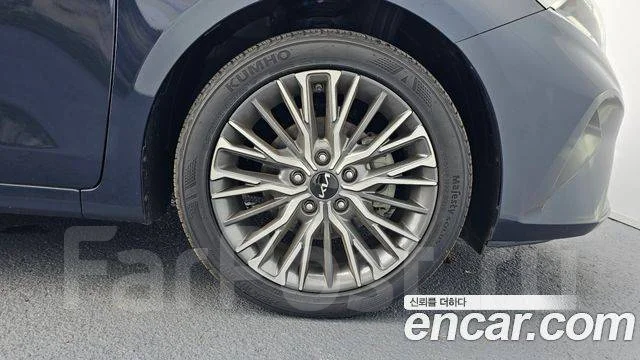 Kia K3. �������, ��������, 1.6 (204��.�.), ������, 2 000����. ��, �/�. ��� ����� �� ������������ ����