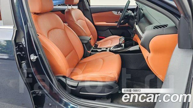 Kia K3. �������, ��������, 1.6 (204��.�.), ������, 2 000����. ��, �/�. ��� ����� �� ������������ ����