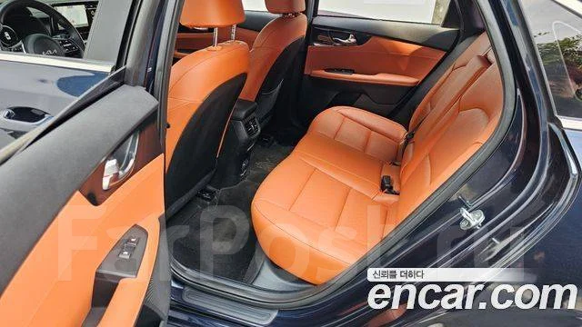 Kia K3. �������, ��������, 1.6 (204��.�.), ������, 2 000����. ��, �/�. ��� ����� �� ������������ ����