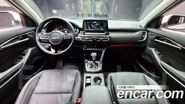 Kia Seltos. �������, ��������, 1.6 (177��.�.), ������, 15 000����. ��, �/�. ��� ����� �� ������������ ����