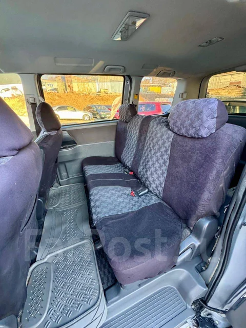 Toyota Voxy. ��������, ��������, 2.0 (158��.�.), ������, 300 000����. �� ����