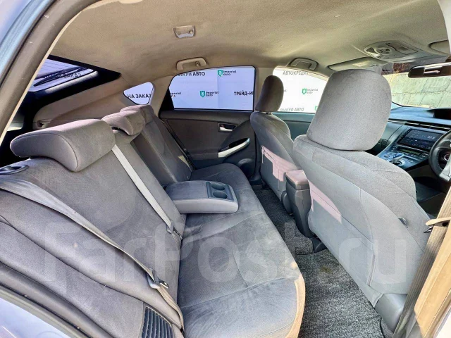 Toyota Prius. �������, ��������, 1.8 (99��.�.), ������, 123 000����. �� ����