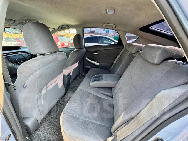 Toyota Prius. �������, ��������, 1.8 (99��.�.), ������, 123 000����. �� ����