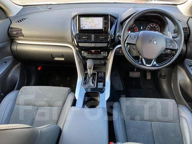 Mitsubishi Eclipse Cross. ��������, ��������, 1.5 (150��.�.), ������, 28 000����. ��, �/�. ��� ����� �� ������������ ����