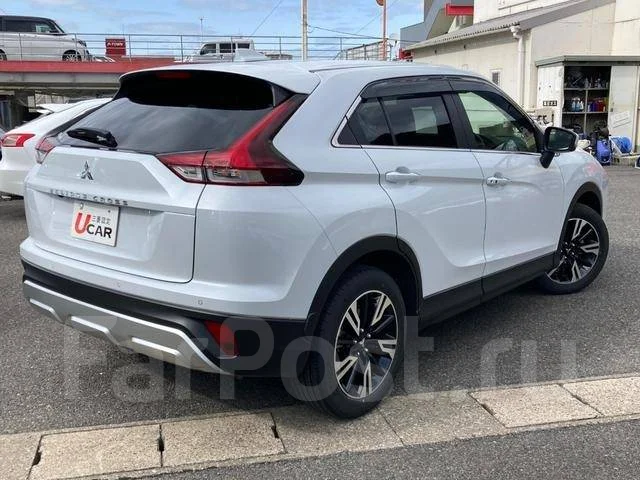 Mitsubishi Eclipse Cross. ��������, ��������, 1.5 (150��.�.), ������, 28 000����. ��, �/�. ��� ����� �� ������������ ����