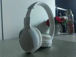 JBL Tune 520BT ����